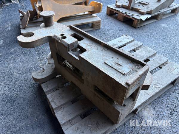 Redskapsadapter B27-20