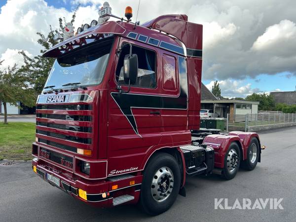 Veteranlastbil Scania 143M V8 420