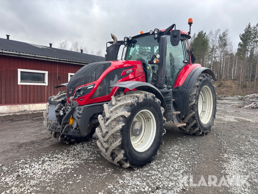 Traktor Valtra T234 Direct