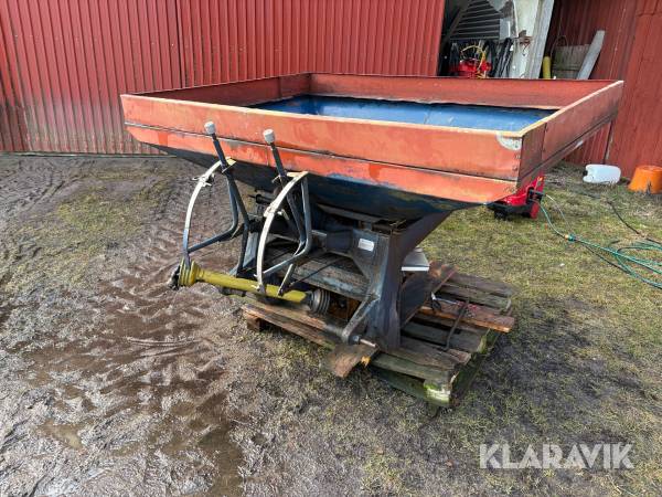 Konstgödselspridare Bogballe BL 600
