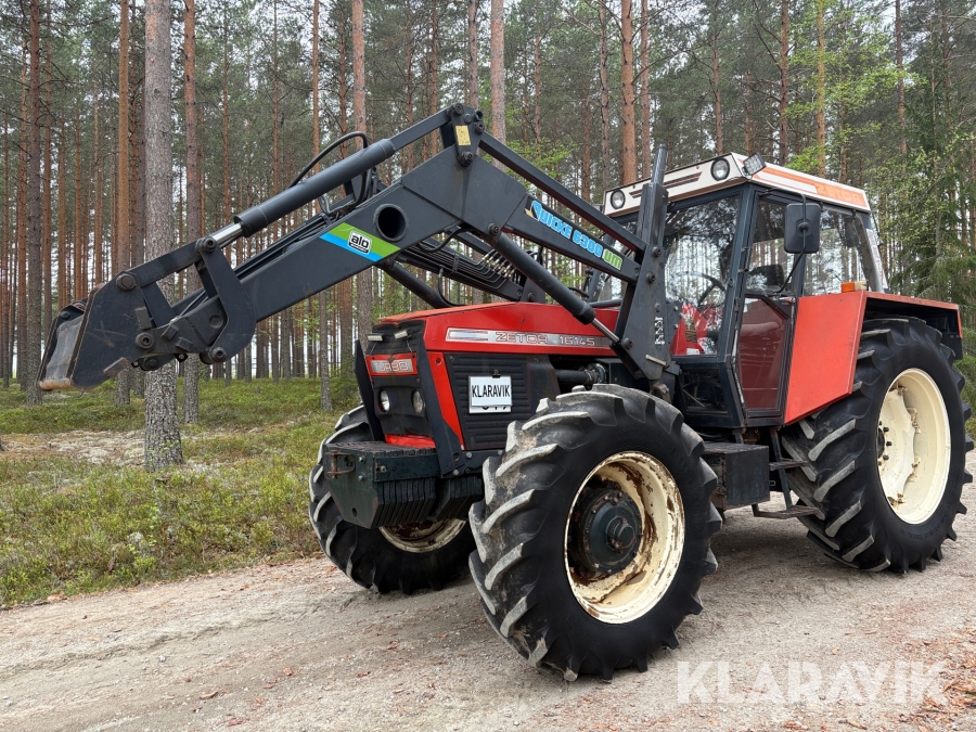 Traktor Zetor 16145 turbo