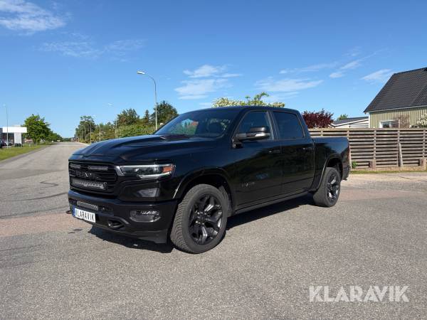 Pickup Dodge Ram 1500 5.7 V8 limited night edition