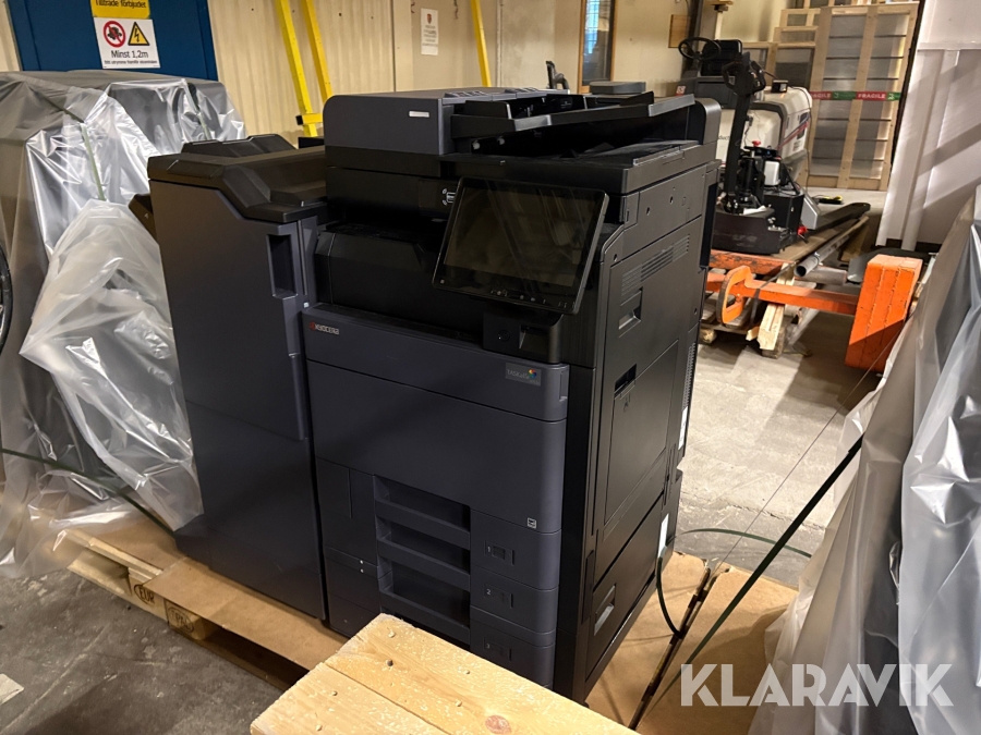 Multiprinter Kyocera TASKalfa 4054ci med efterbehandling