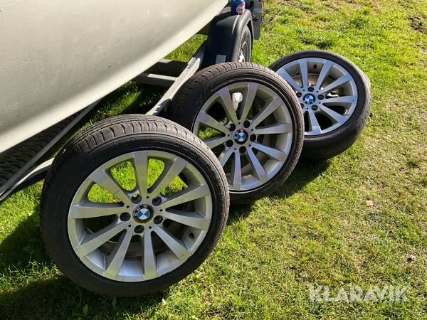 Aluminiumfälgar BMW Sommardäck 4st