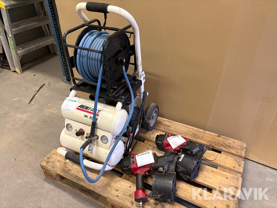 Kompressor Aerfast AC24016 med 2 st spikpistoler