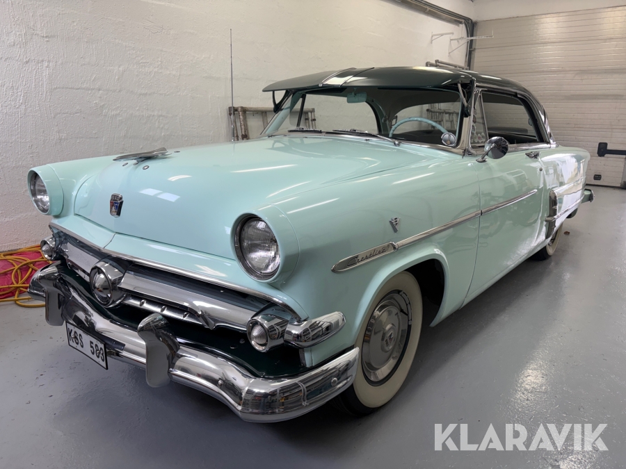 Veteranbil Ford Crestline Victoria