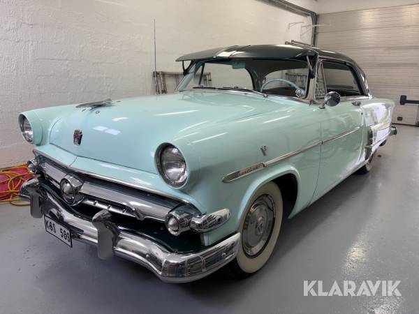 Veteranbil Ford Crestline Victoria