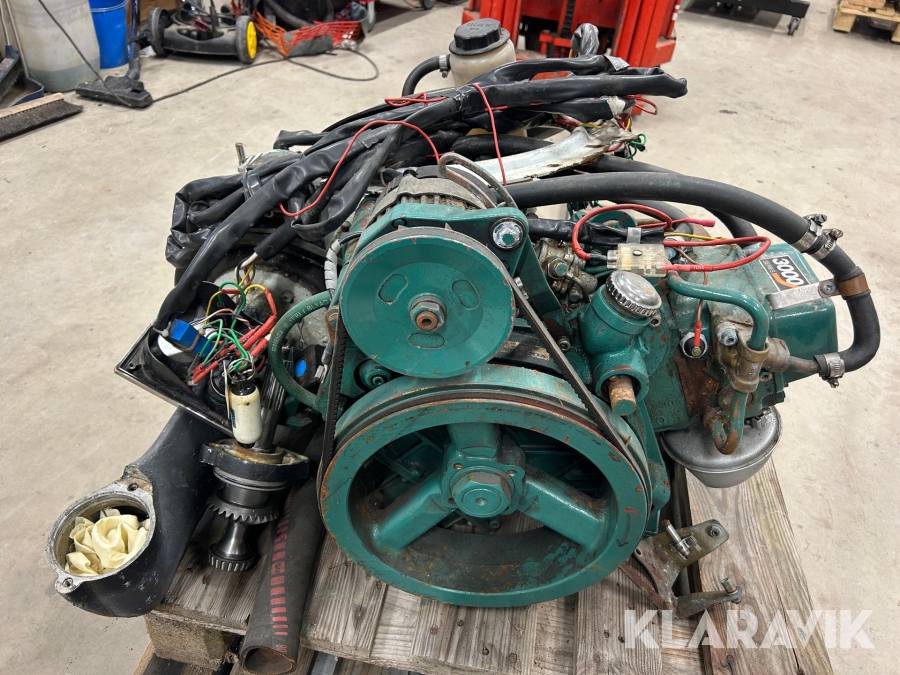 Båtmotor Volvo Penta MD5C 120 S-drev sötvattenkyld