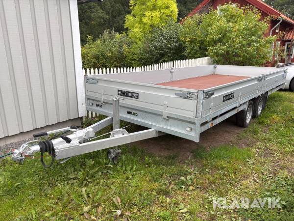 Personbilssläp Hulco Medax 2