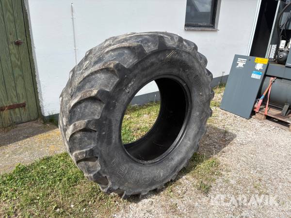 Traktordäck Michelin 540/65R28 XM108