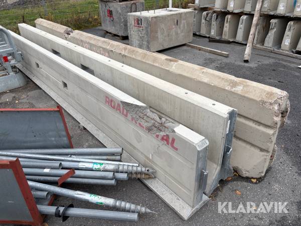 Betongbarriärer 3st blandade modeller 6 m