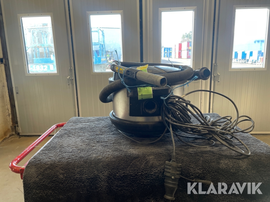 Dammsugare Nilfisk GD930