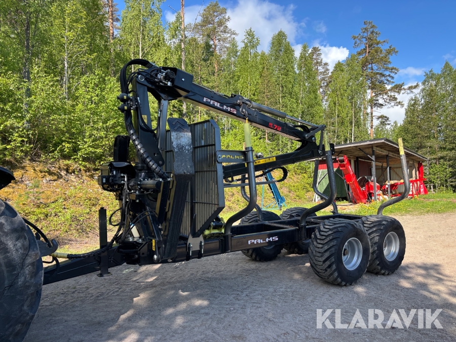 Skogsvagn med kran Palms 12D/ 5,72 med fjärrstyrning