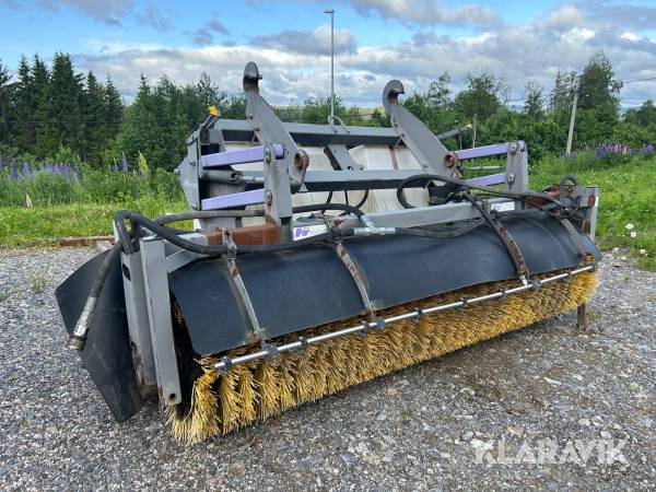 Sopvals Holms 300-2.5 med vattenspridning