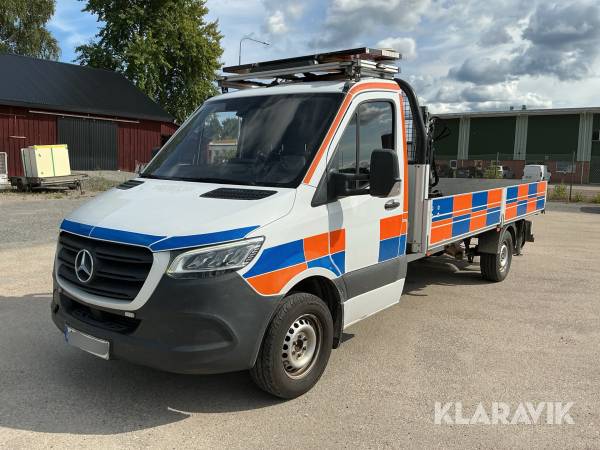Pickup Mercedes-Benz Sprinter 3,5-T CDI RWD med HIAB-kran