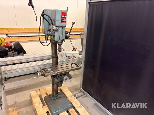 Pelarborrmaskin Strands