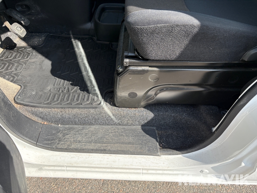 Skåpbil Nissan E-NV200