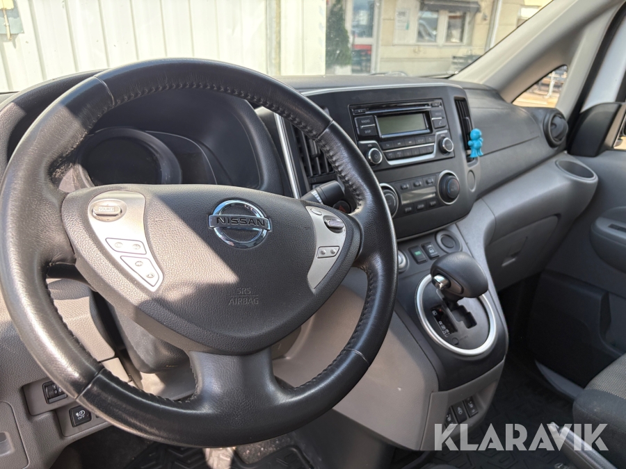 Skåpbil Nissan E-NV200