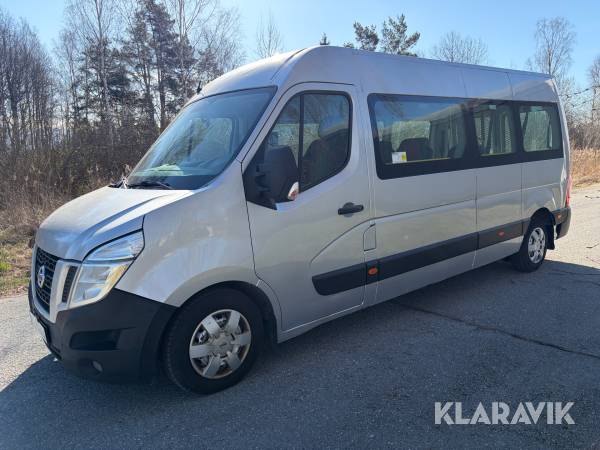 Färdtjänstbuss klass 1 Nissan NV400 2.3 dCi Manuell 145 hk luftfjädring, 5 st sittplatser och lastramp