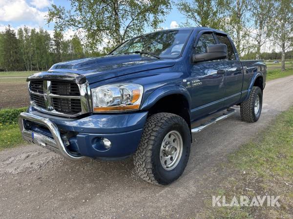 Pickup Dodge RAM 2500 Cummins Big Horn-Edition