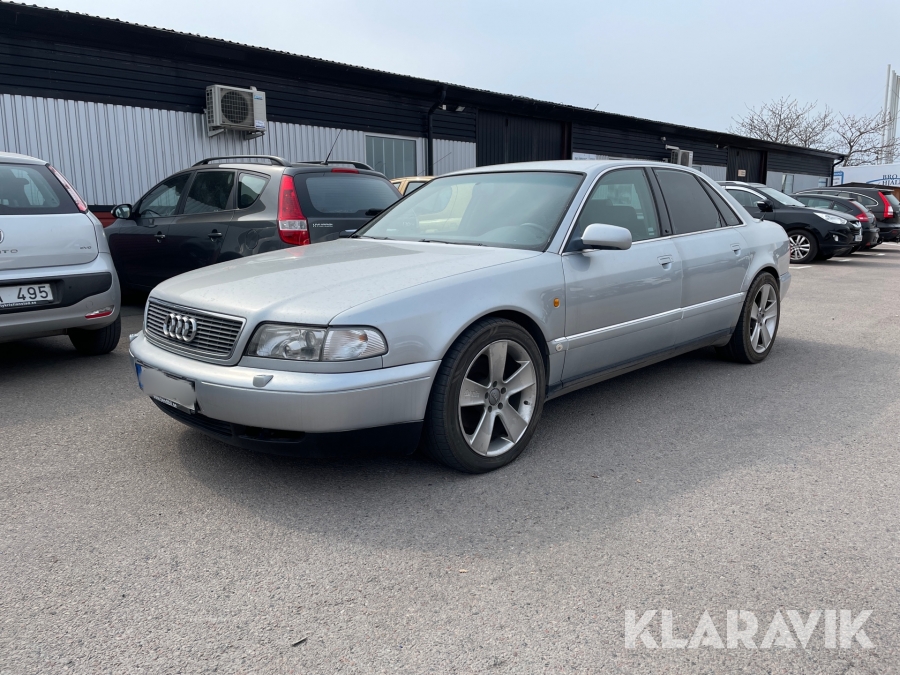 Audi A8