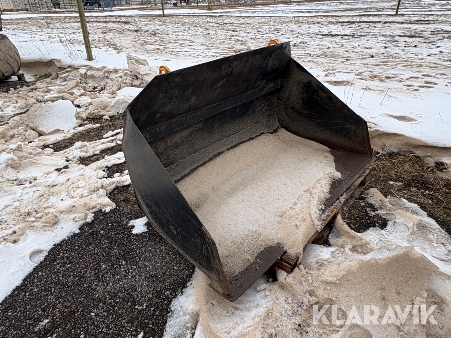 Frontlastarskopa XYZ 5562