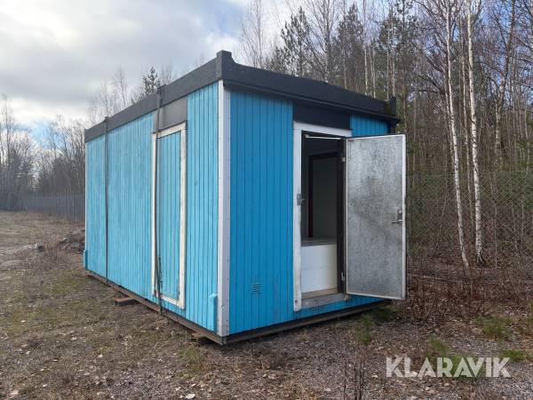 Personalbod med dusch och toalett