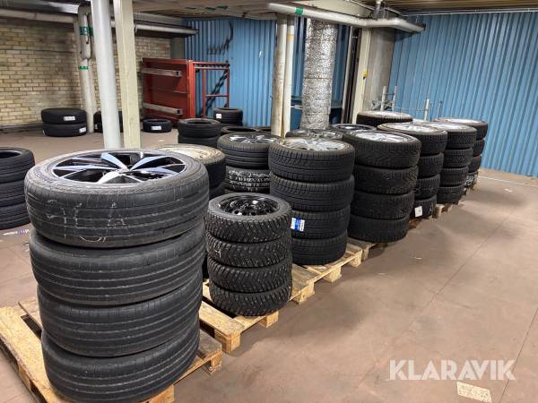 Däck & fälg 13st uppsättningar 