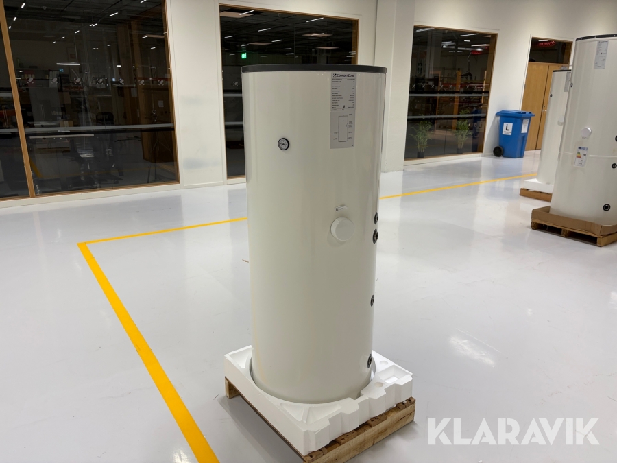 Varmvattentank/Ackumulatortank Comfortzone 200L oanvänd