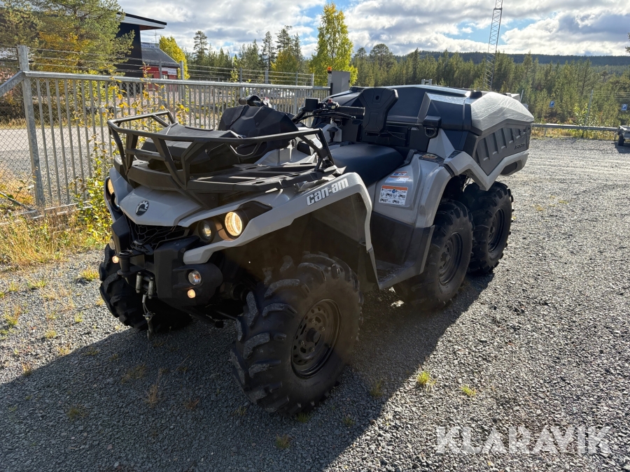 ATV Can-Am Outlander 6x6 650 V-Twin