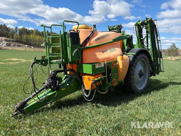 Växtskyddsspruta Amazone UX 4200 Special