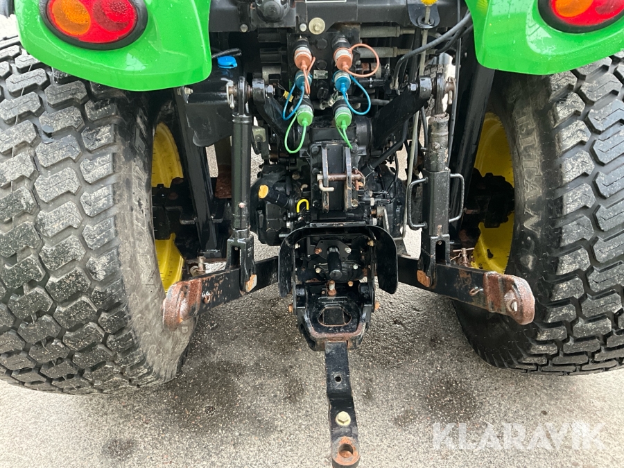 Traktor John Deere 4720