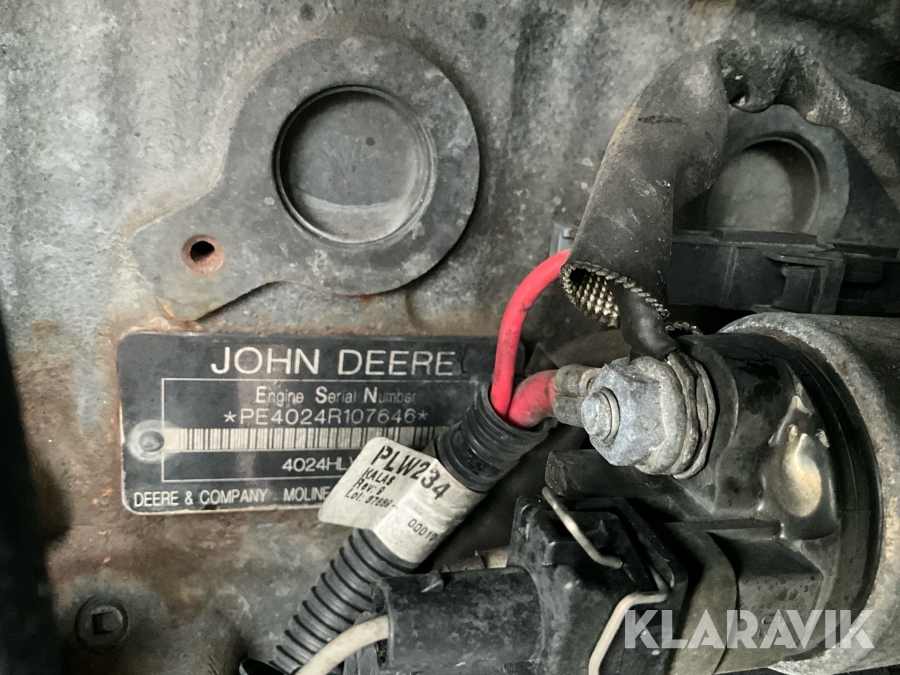 Traktor John Deere 4720