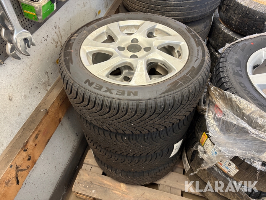 Däck och Fälg Nexen Winguard Snow G3 205/55R16 4st
