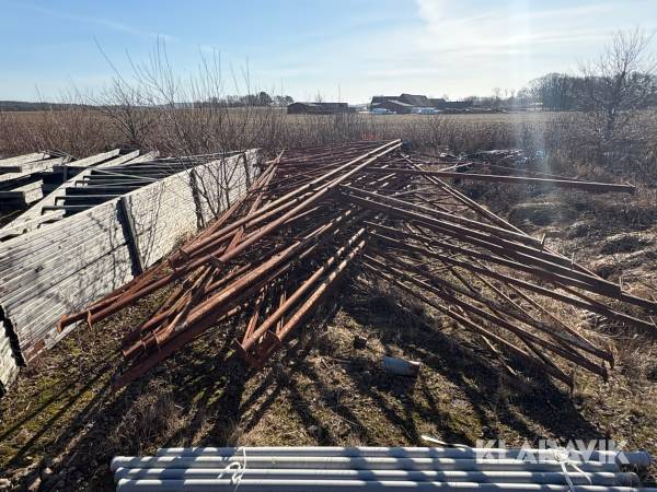 Takstolar 27 st med stolpar