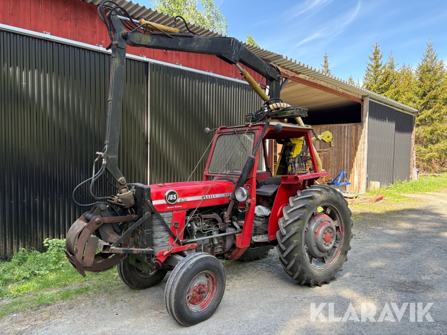 Veterantraktor Massey Ferguson 165 med kran