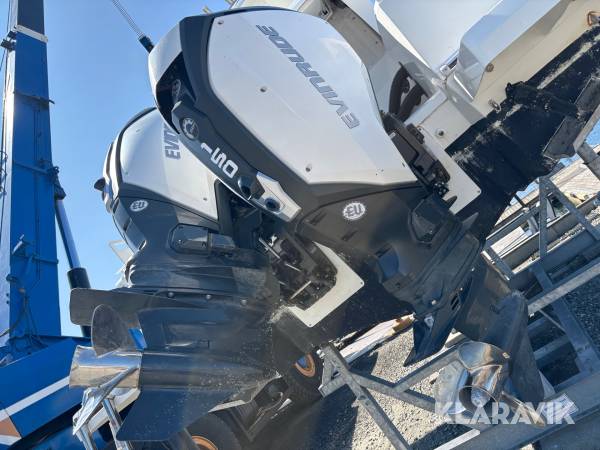 Båtmotorer Evinrude E-Tec 150 hk dubbelmontage