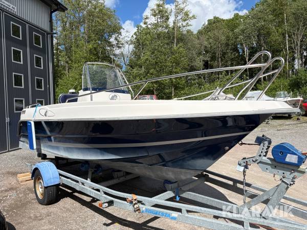 Motorbåt Uttern S55 dti