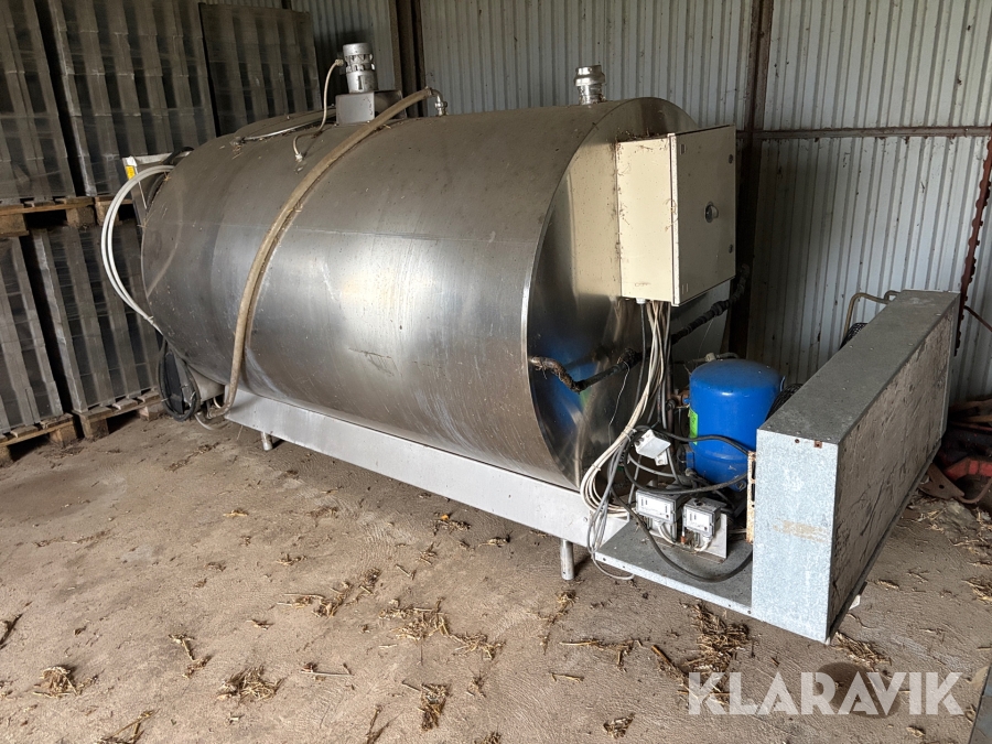 Mjölktank Wedholms DF 953 2500 L