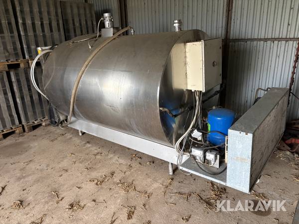 Mjölktank Wedholms DF 953 2500 L