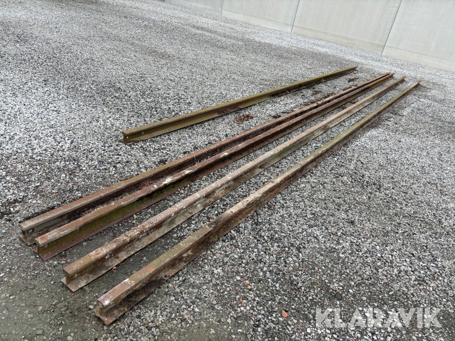 Järnvägsräls 5 st - totalt 57,8 m