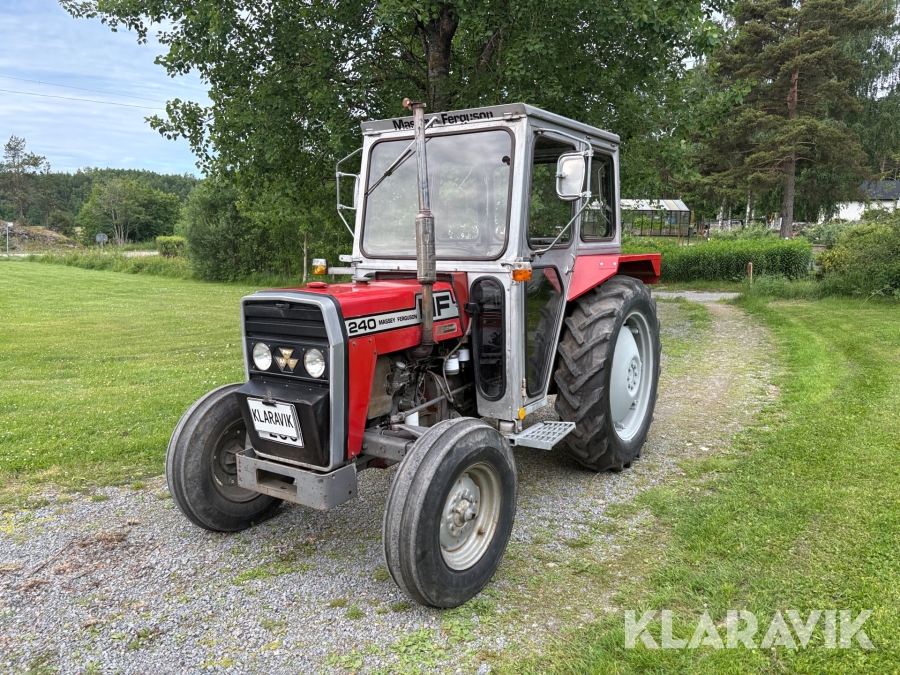 Veterantraktor Massey Ferguson 240