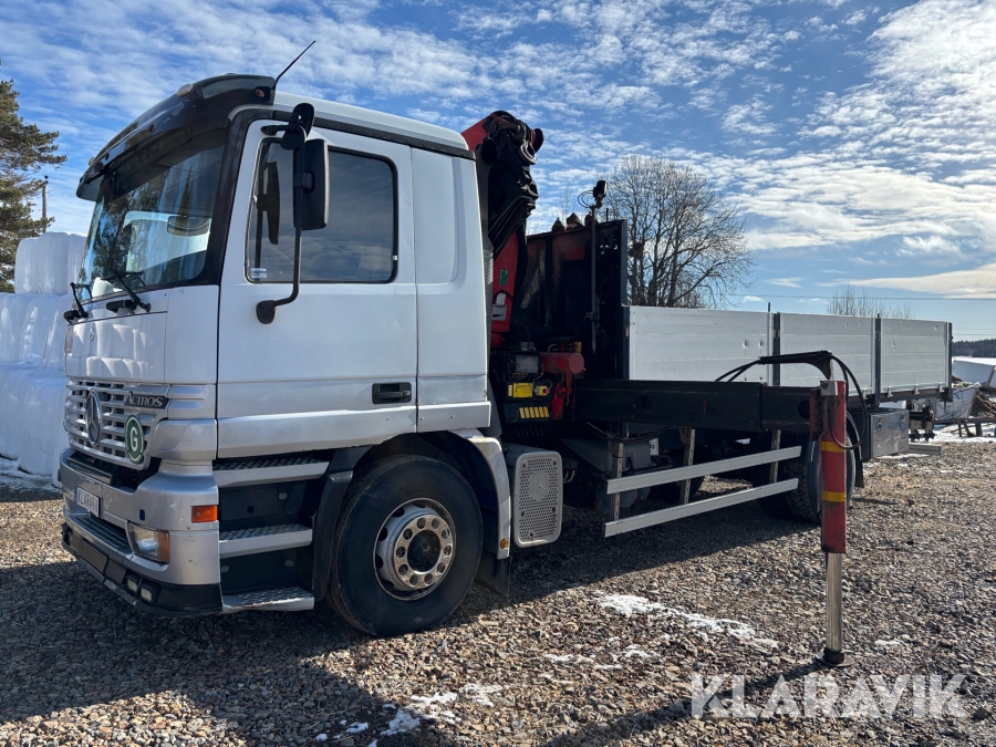 Kranbil Mercedes-Benz Actros