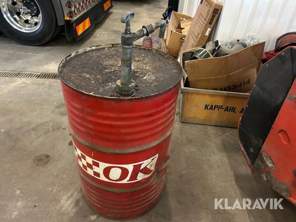 Oljefat med Ljungmanspump