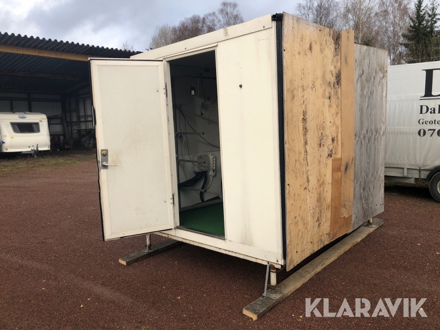 Spiketält till husvagn