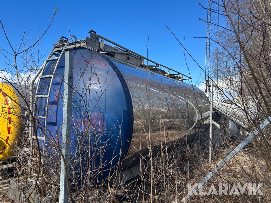Tank Nyköpings Rostfria 17 m3 isolerad