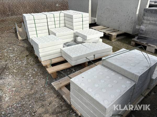 Betongplattor 85 st Benders