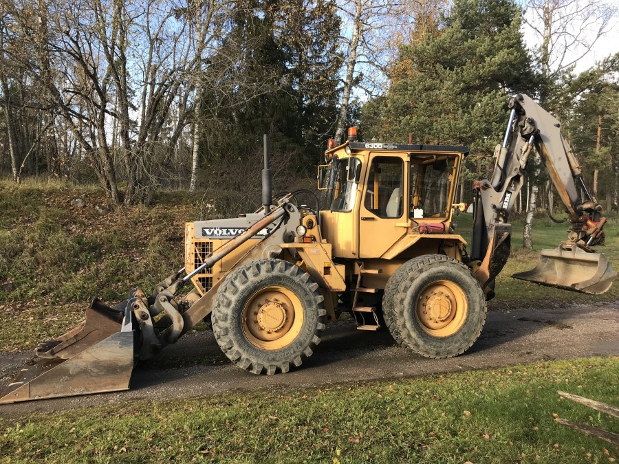 Traktorgrävare Volvo BM6300