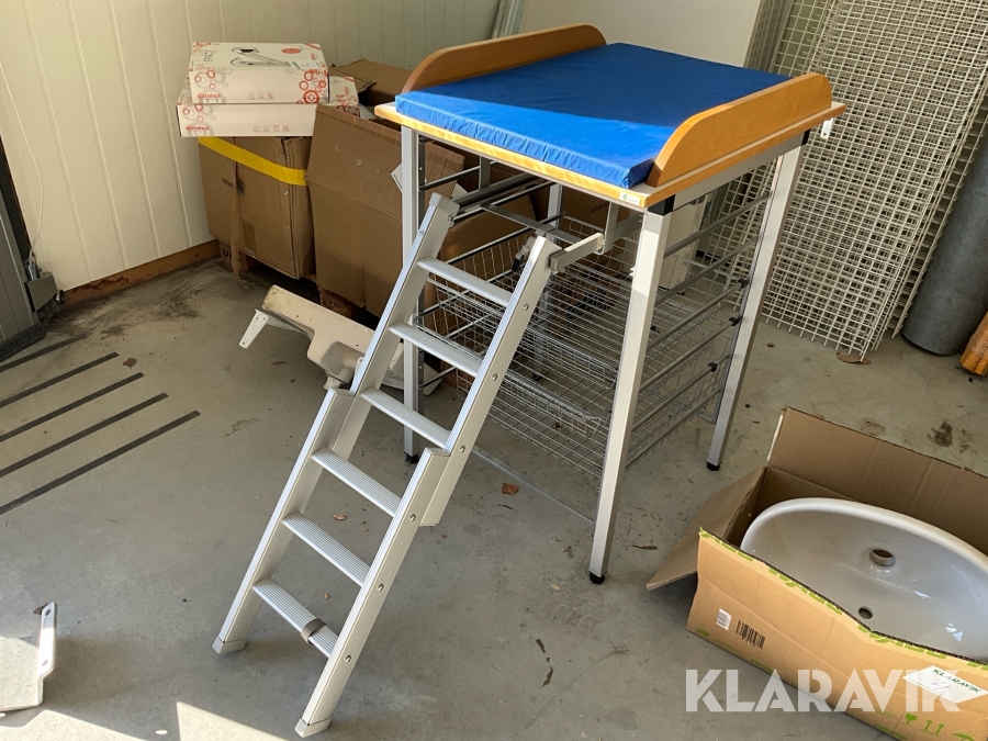 Skötbord Constella