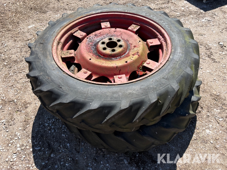 Traktordäck Goodyear 13.6-38 2st